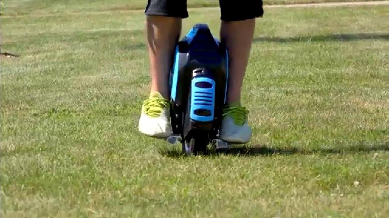 An application scenario or product detail of 1 wheel scooter - Image 8