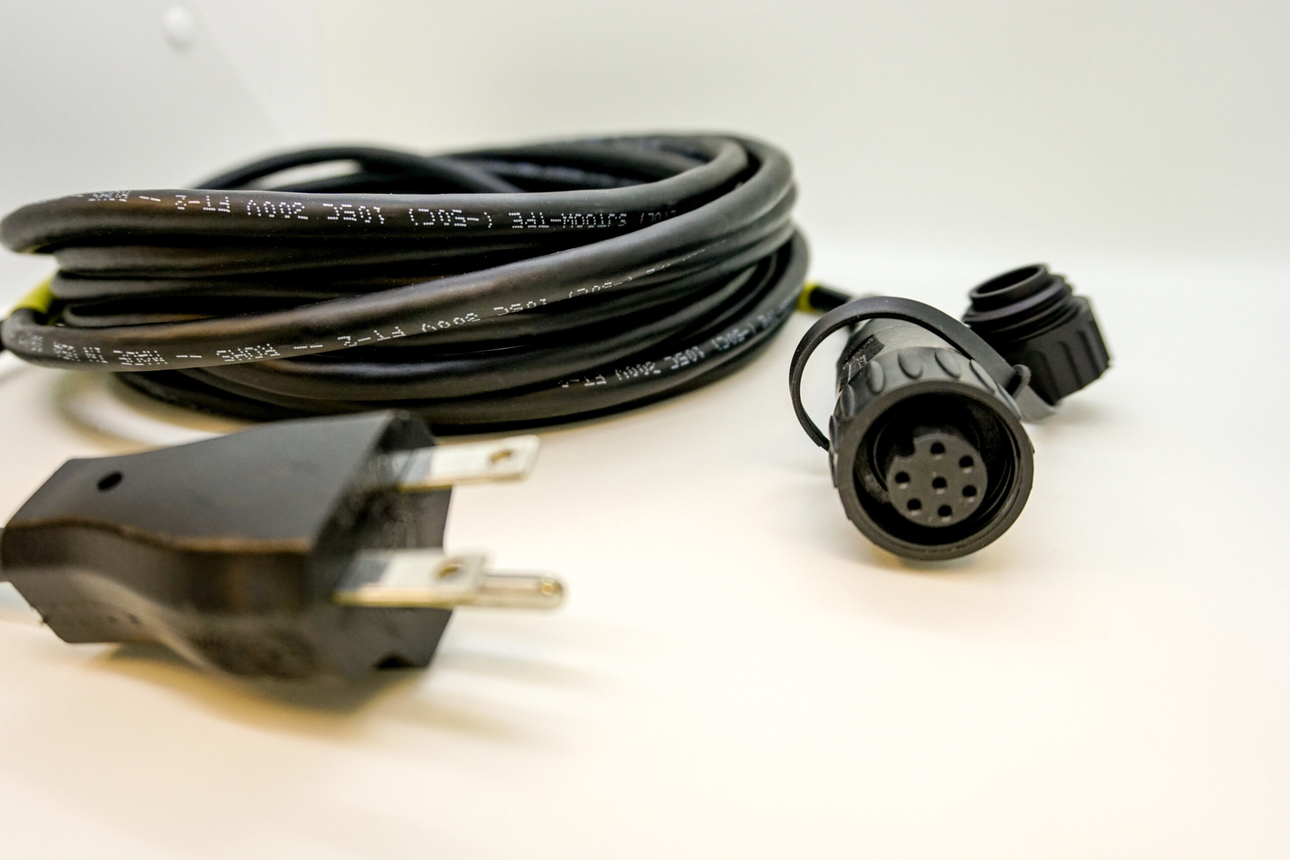 An application scenario or product detail of 115v power cord - Image 14
