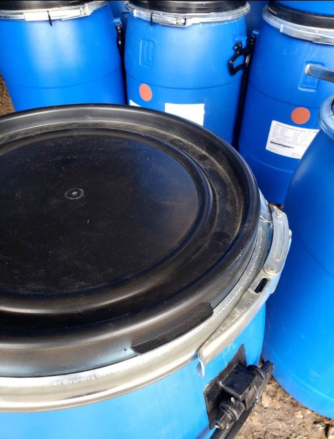 An application scenario or product detail of 15 gallon barrel - Image 18