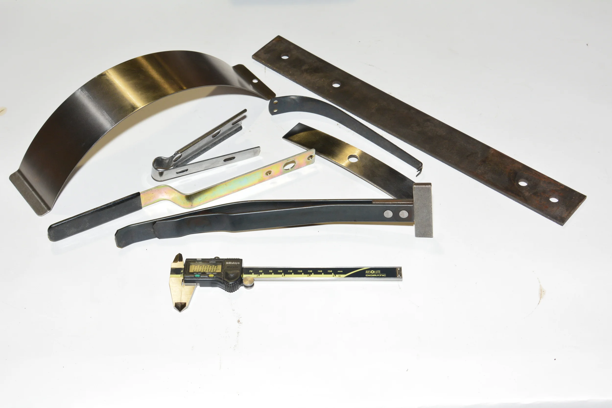 An application scenario or product detail of 2 mm wide flat spring - Image 13