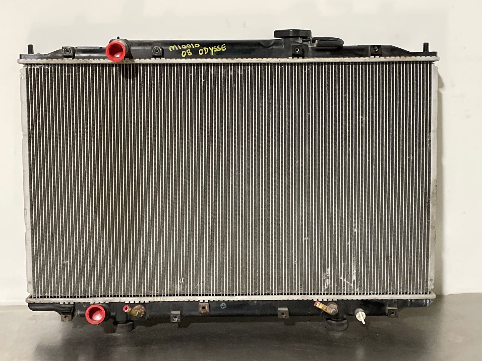 An application scenario or product detail of 2005 honda odyssey radiator outlet size - Image 8