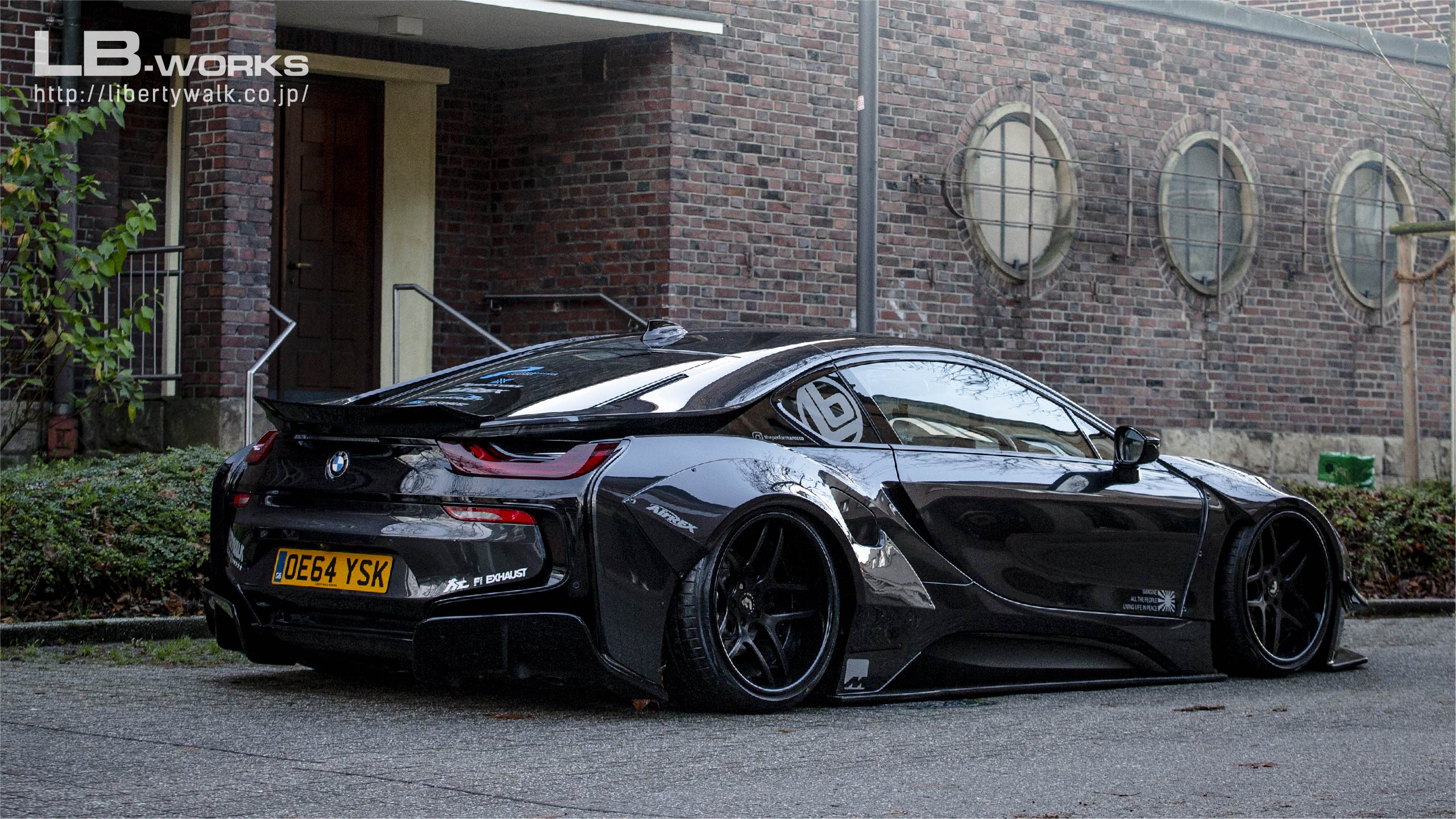 An application scenario or product detail of 2015 bmw i8 body kit - Image 16