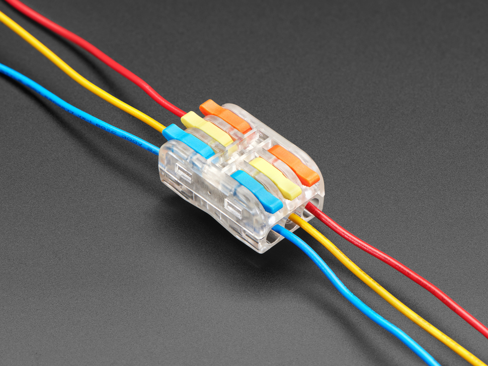 An application scenario or product detail of 3 prong wire connector - Image 4