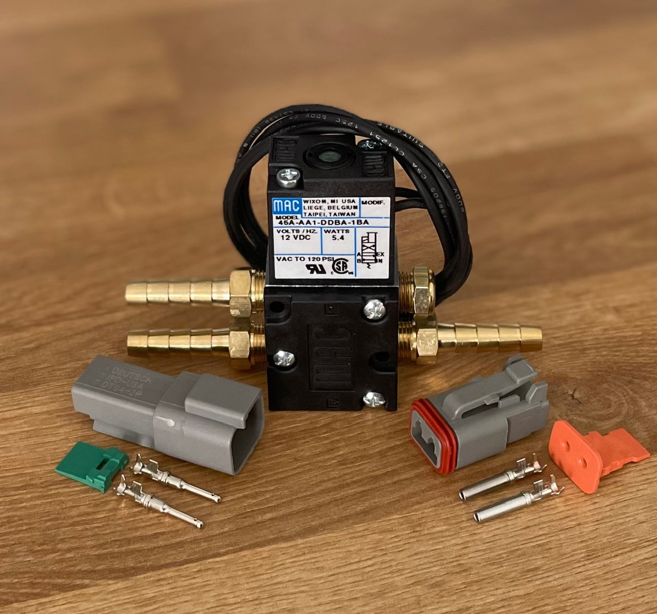 An application scenario or product detail of 4 port solenoid valve - Image 7