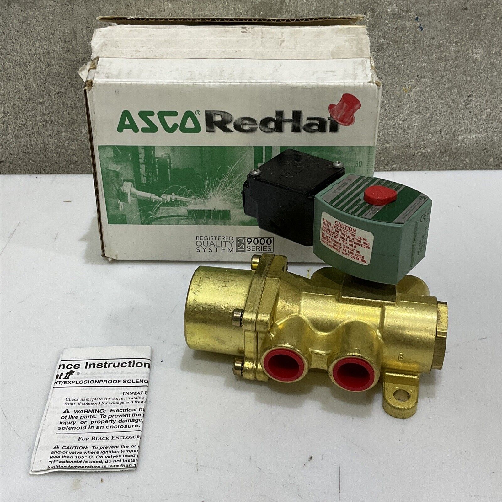 An application scenario or product detail of 4 way solenoid valve - Image 19
