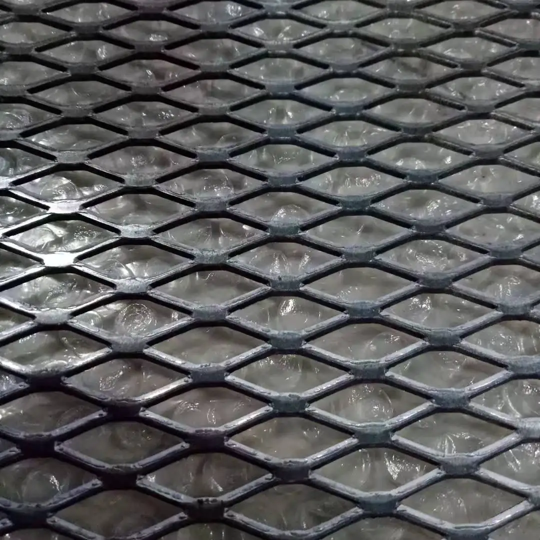 An application scenario or product detail of 4 x 8 expanded metal sheet - Image 12