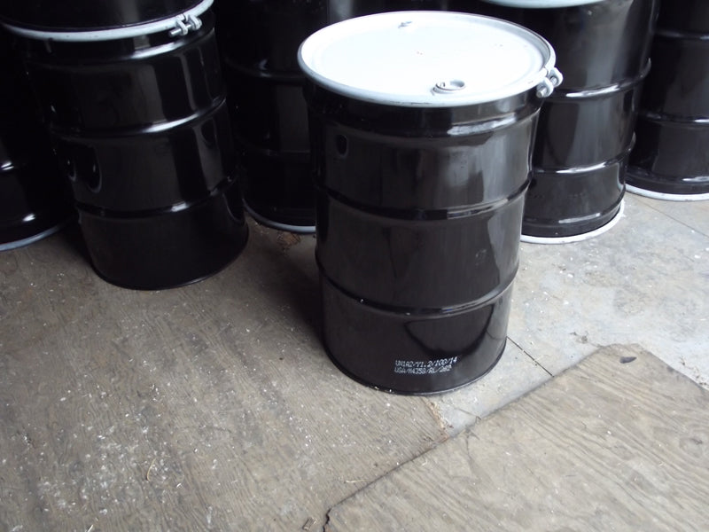 An application scenario or product detail of 55 gallon steel drum uses - Image 19