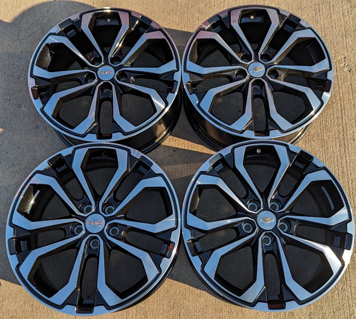 An application scenario or product detail of 5x115 rims - Image 1
