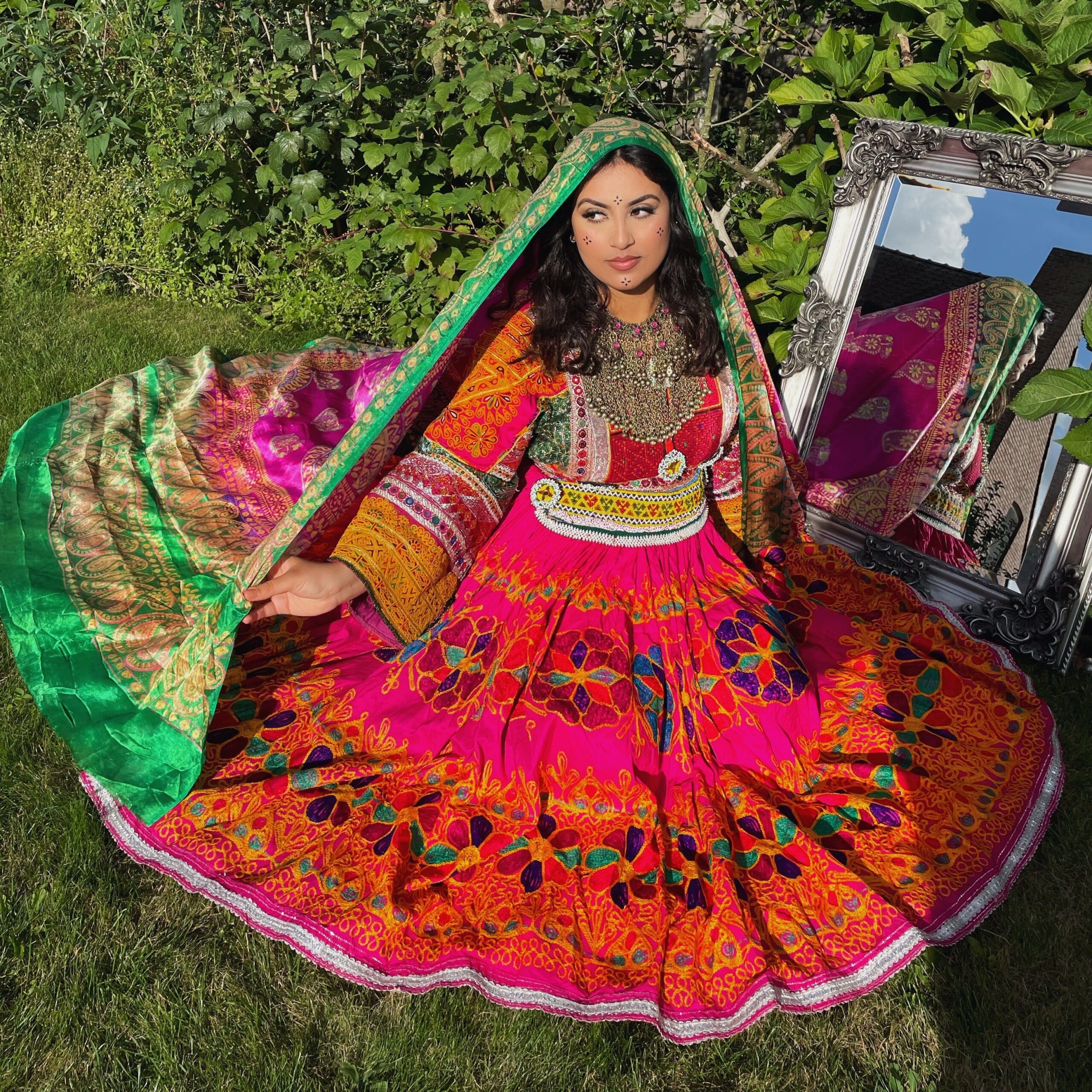 An application scenario or product detail of afghani dress - Image 4