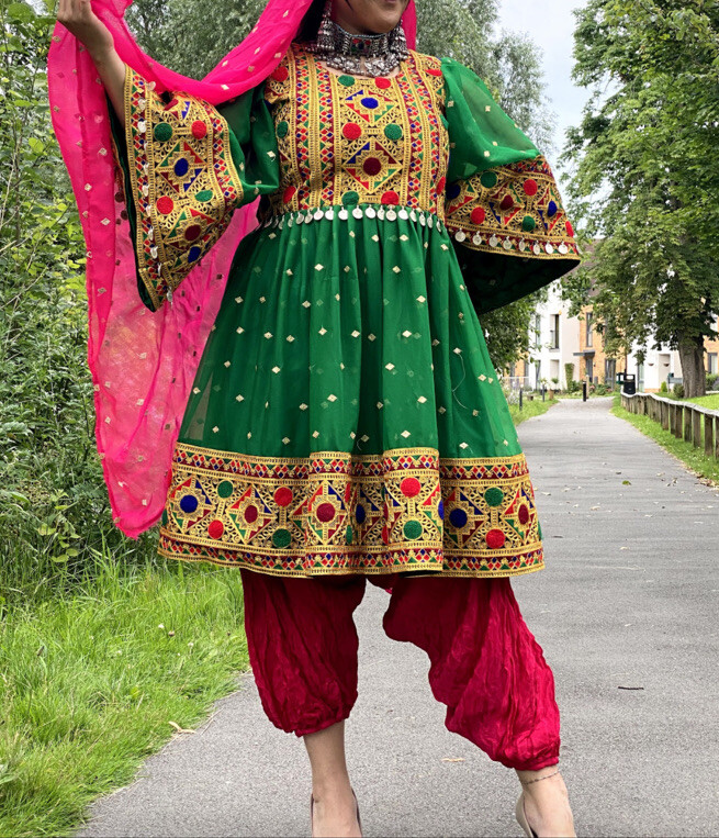An application scenario or product detail of afghani dress - Image 5