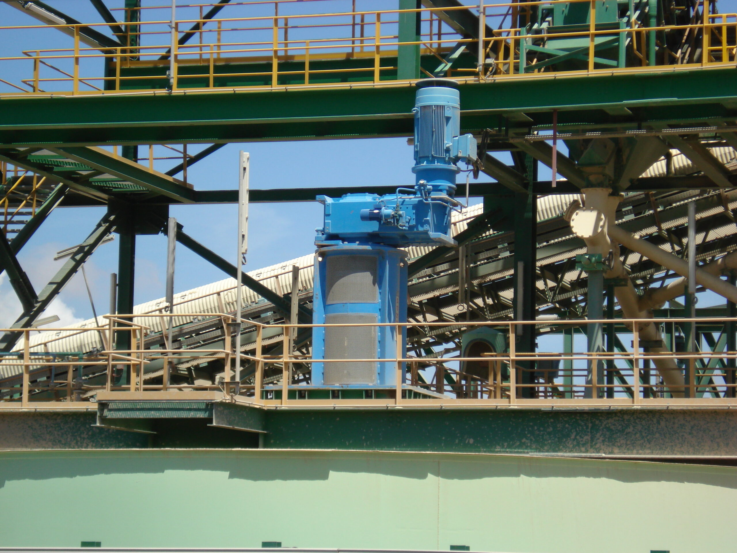 An application scenario or product detail of agitator mixer - Image 17