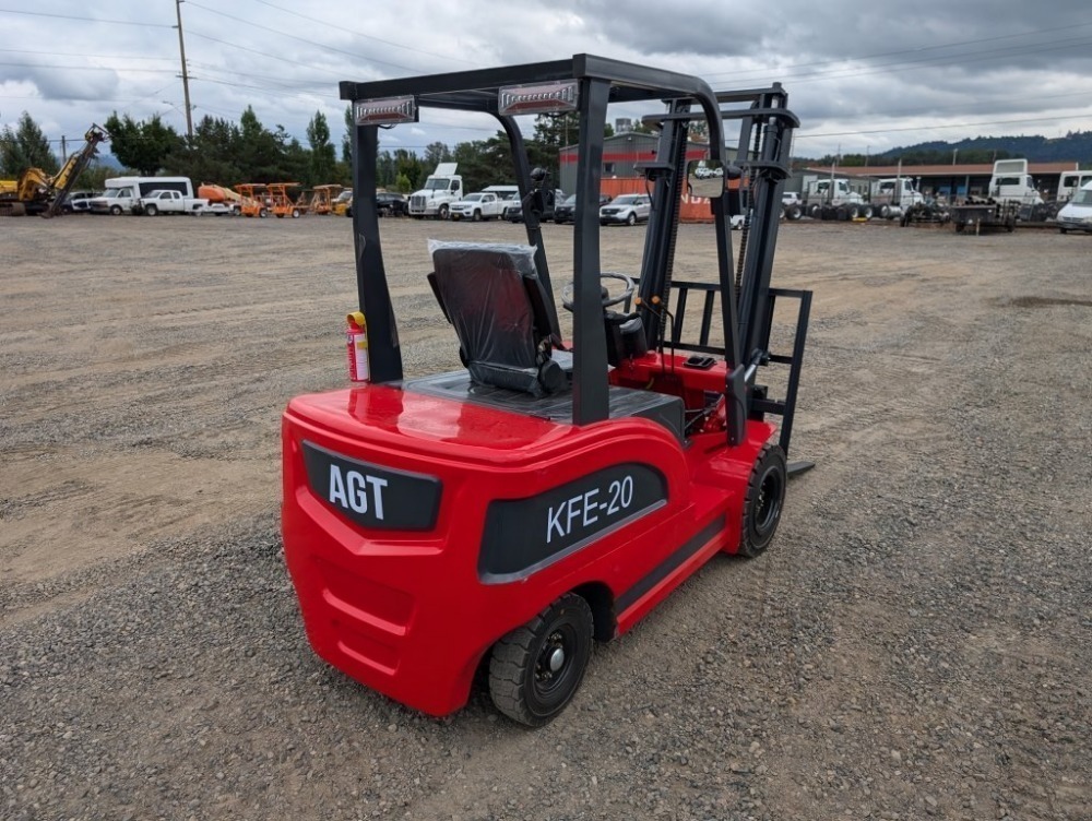 An application scenario or product detail of agt forklift - Image 13