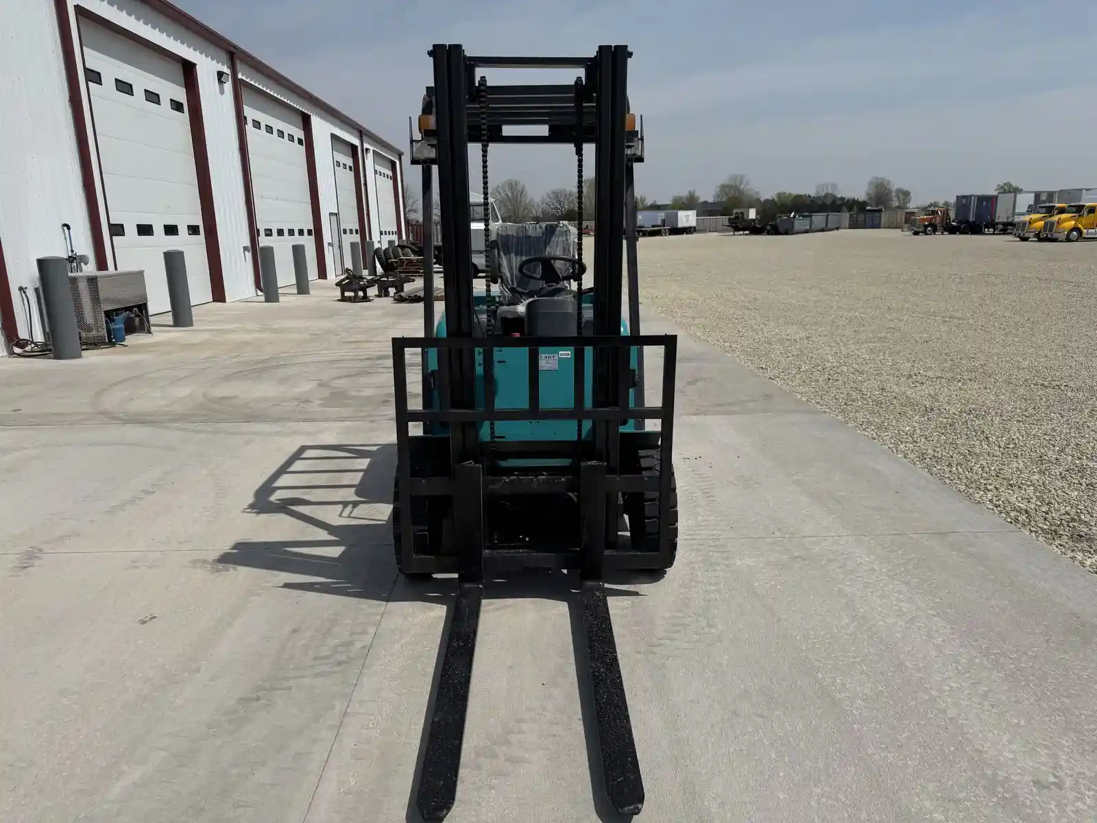 An application scenario or product detail of agt forklift - Image 18