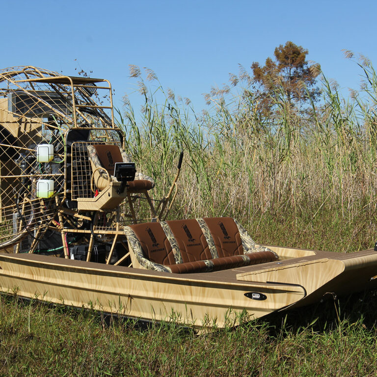 An application scenario or product detail of air boats for sale - Image 9