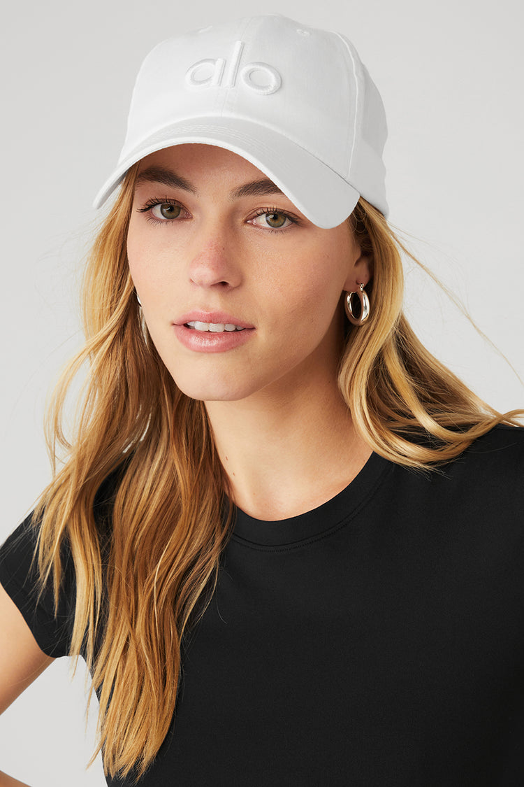 An application scenario or product detail of alo hat women's - Image 2