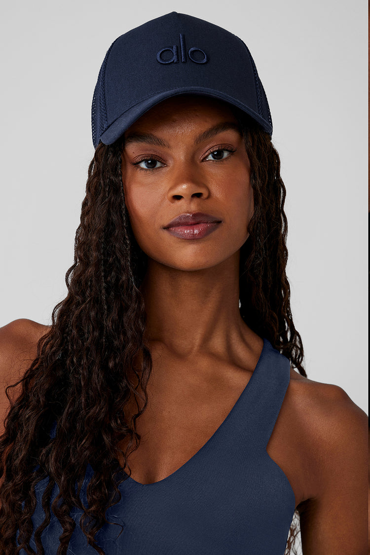 An application scenario or product detail of alo hat women's - Image 14