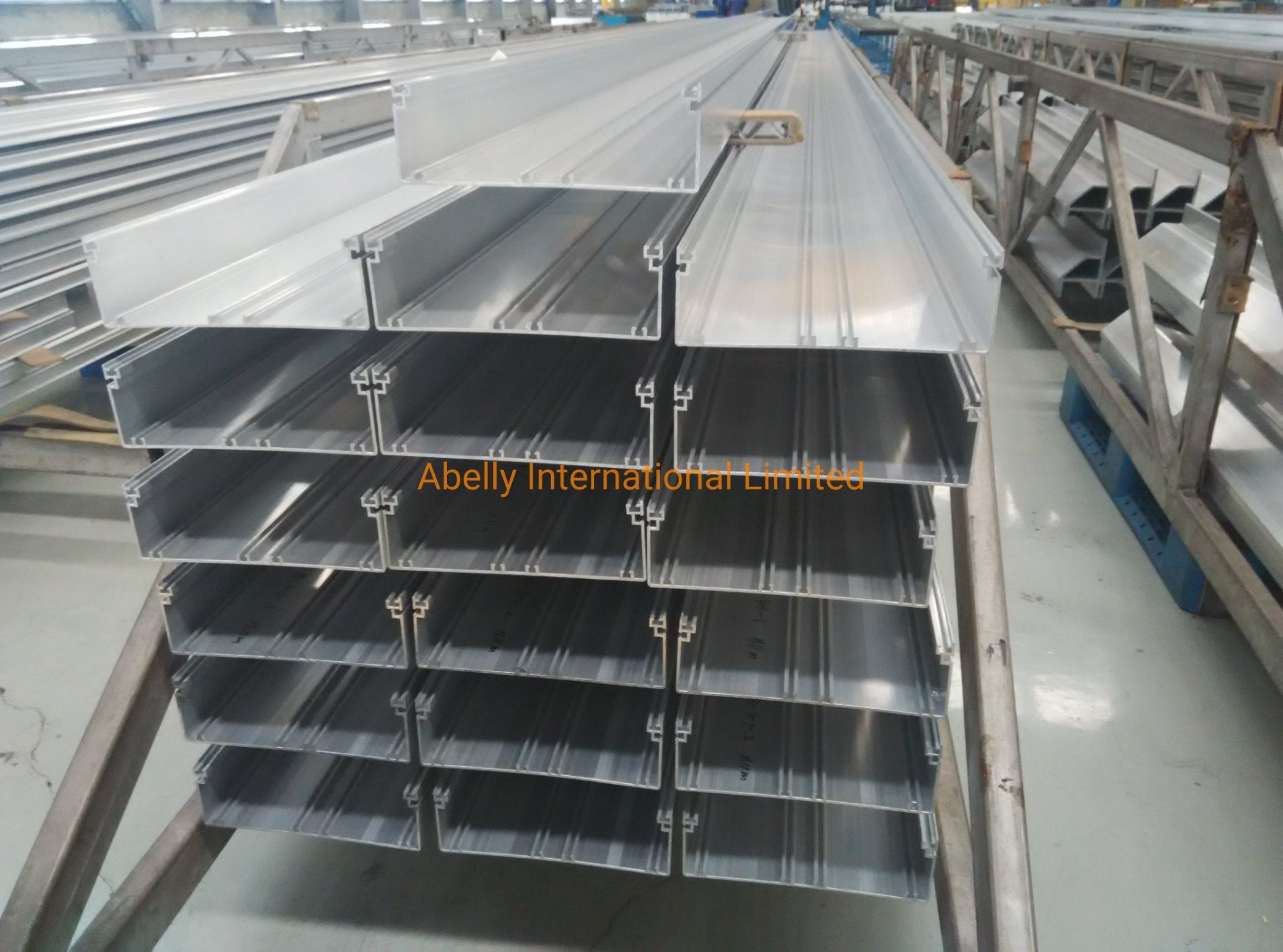 An application scenario or product detail of aluminium channel - Image 6