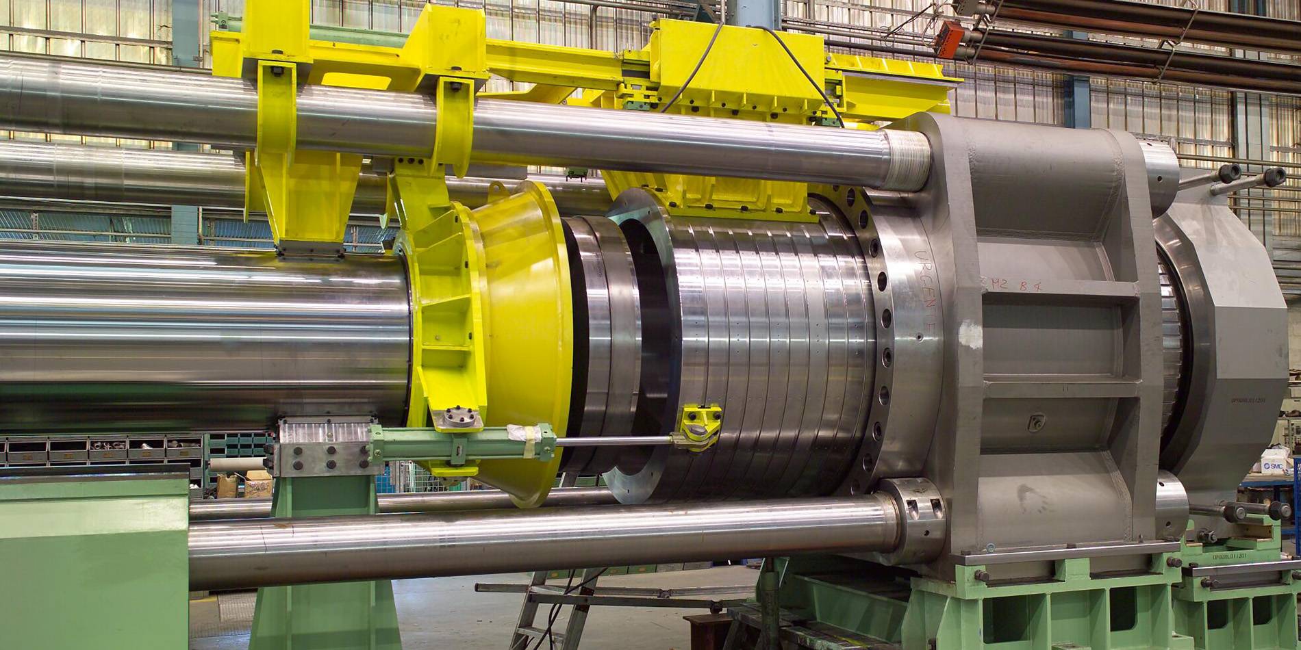 An application scenario or product detail of aluminium extrusion press - Image 11