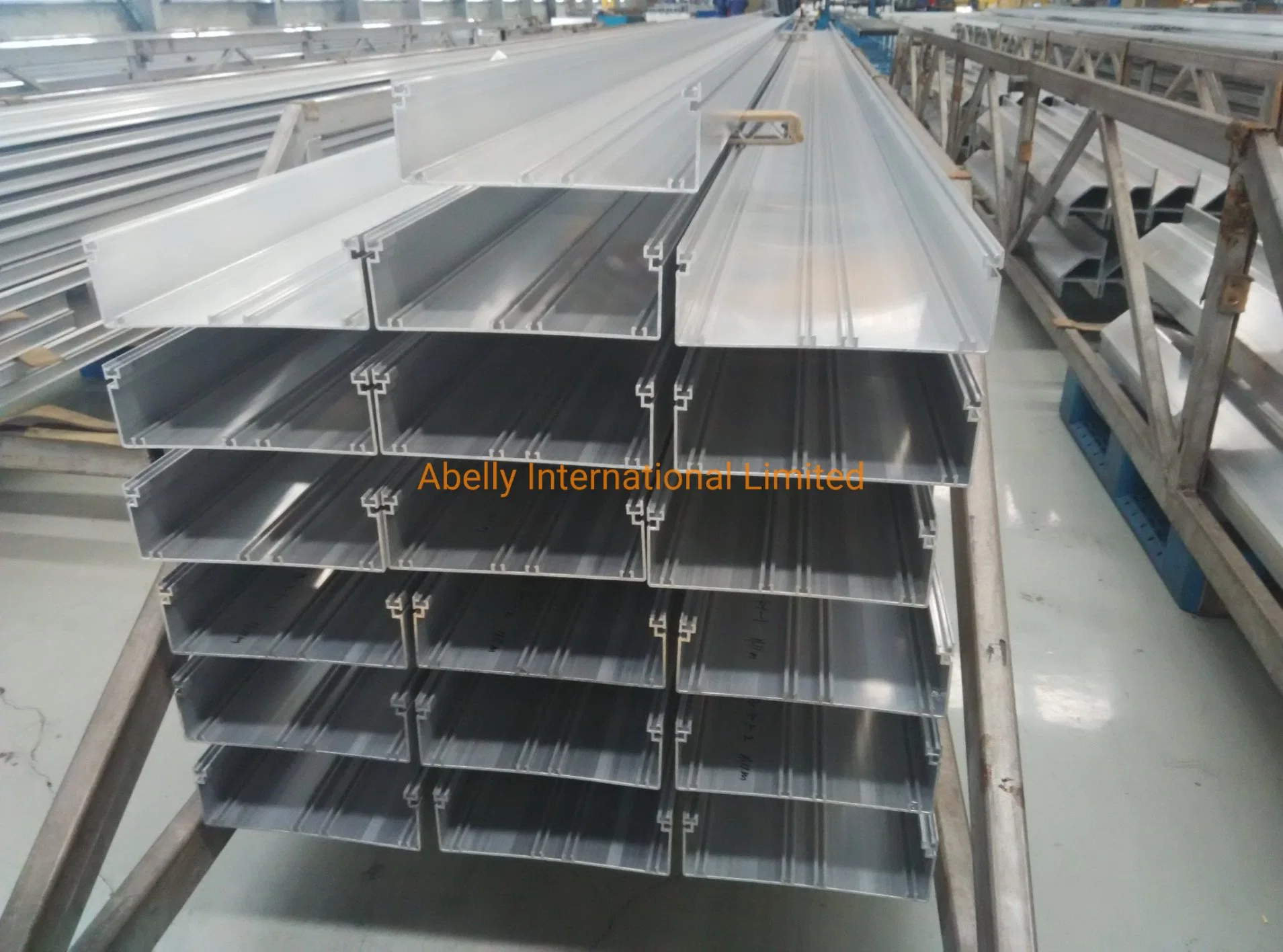 An application scenario or product detail of aluminum channel extrusions - Image 16
