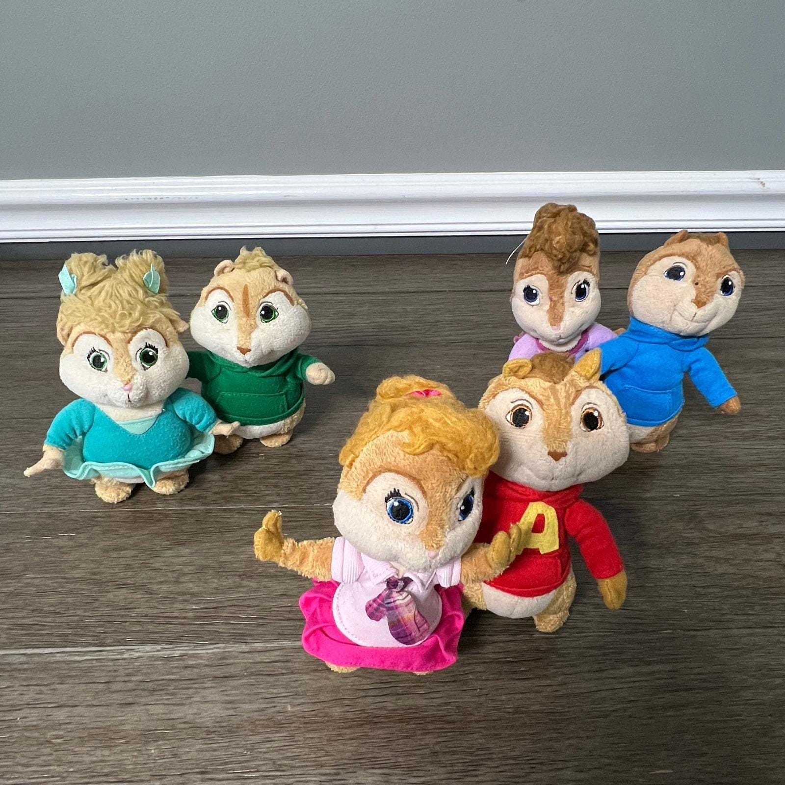 An application scenario or product detail of alvin and the chipmunks plush - Image 7