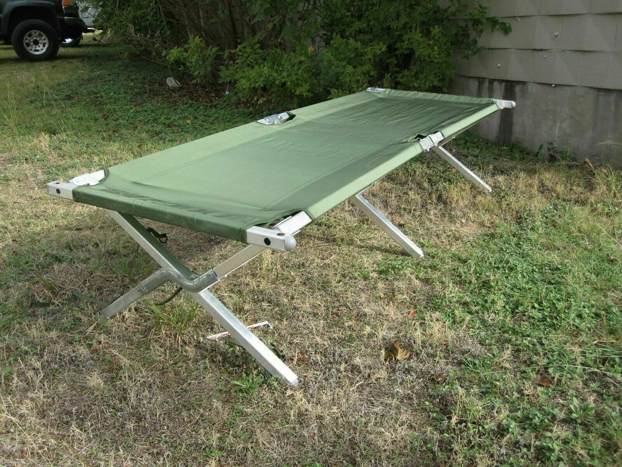 An application scenario or product detail of army cots - Image 17