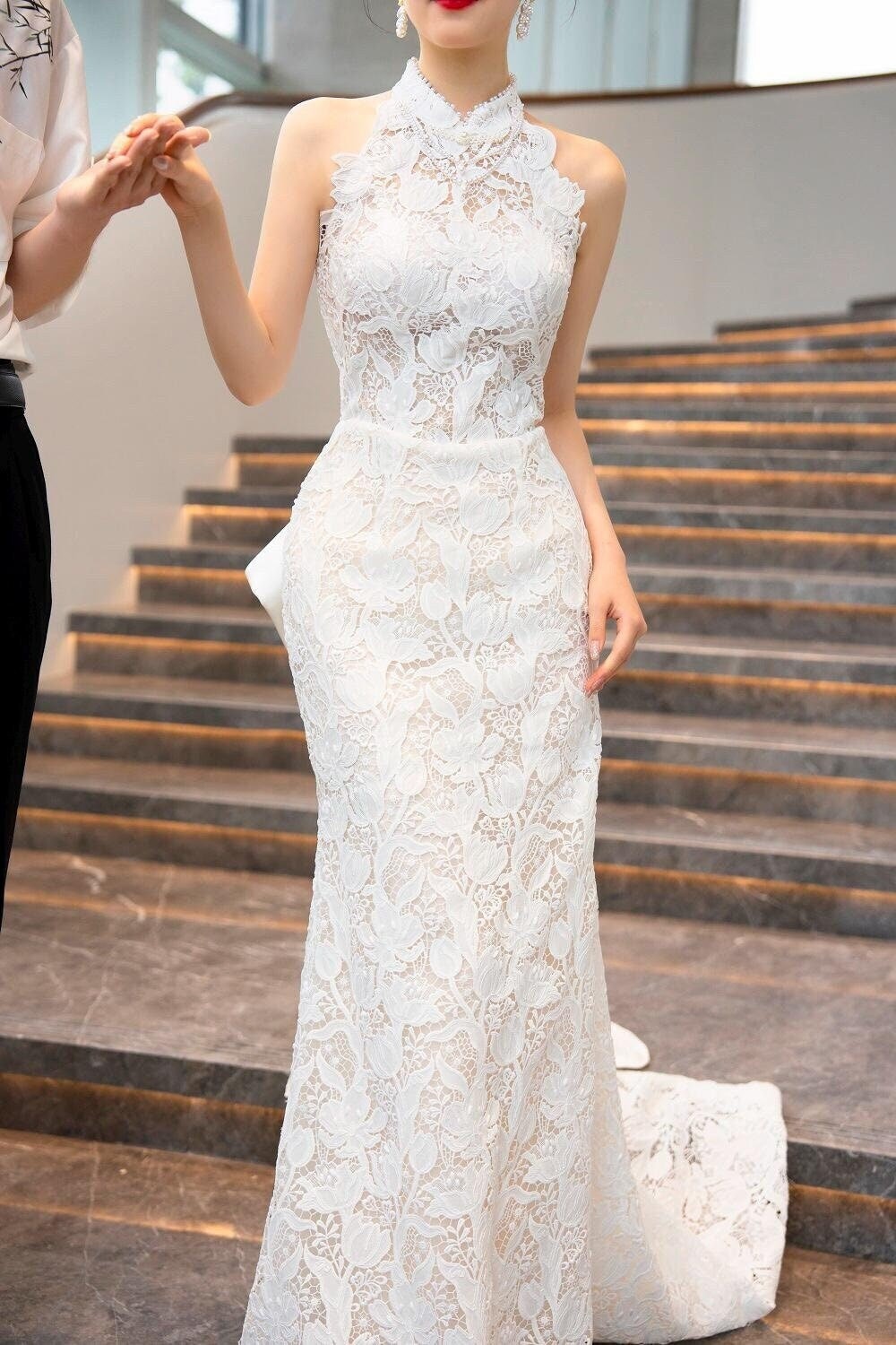 An application scenario or product detail of asian wedding gown white big - Image 14