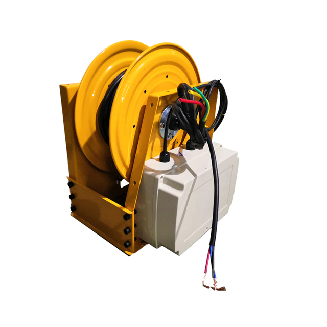 An application scenario or product detail of automatic extension cord reel - Image 1