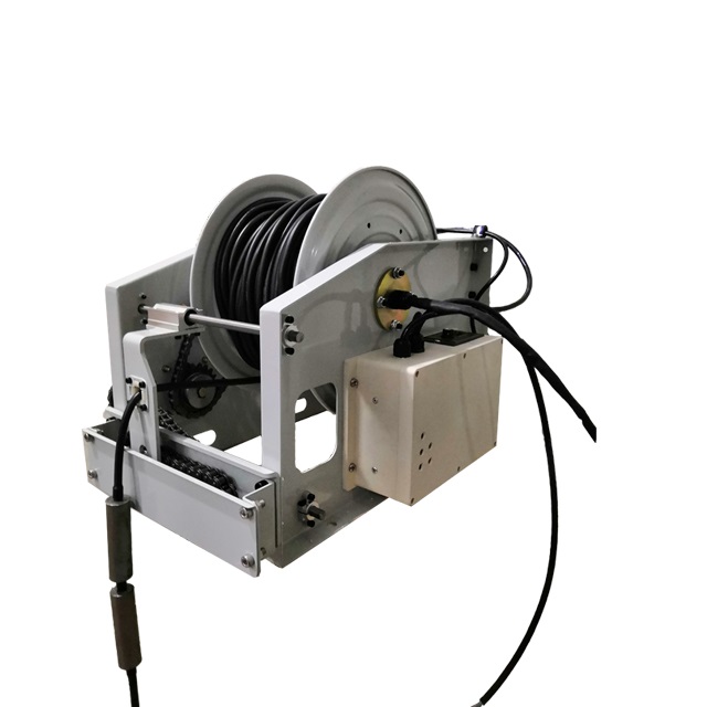 An application scenario or product detail of automatic extension cord reel - Image 6