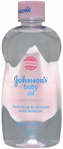 An application scenario or product detail of baby oil bottle - Image 8