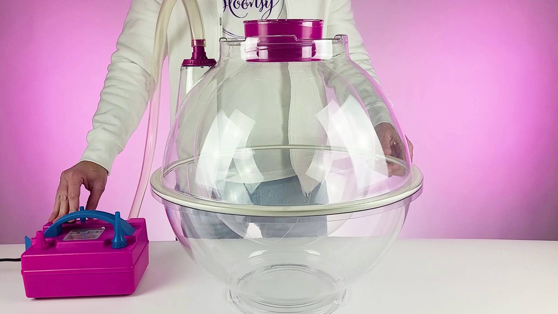 An application scenario or product detail of balloon stuffing machine - Image 2
