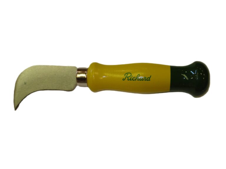 Featured image for the banana knife guide