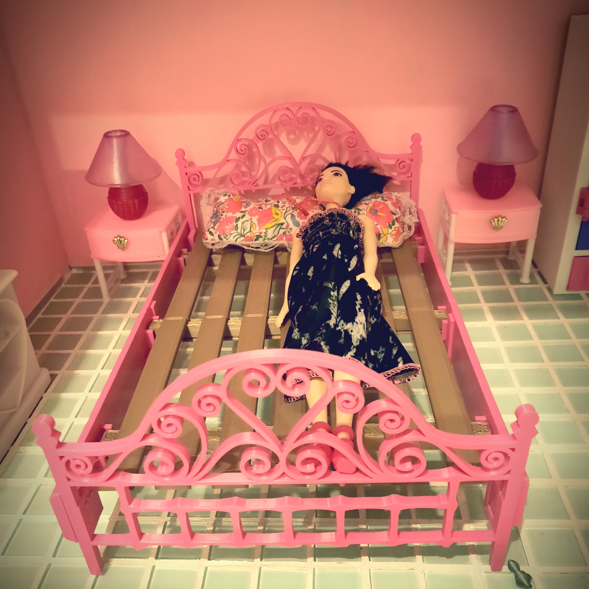An application scenario or product detail of barbie doll bed - Image 18