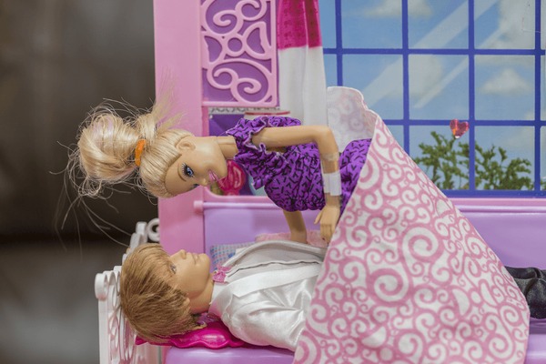 An application scenario or product detail of barbie doll bed - Image 19