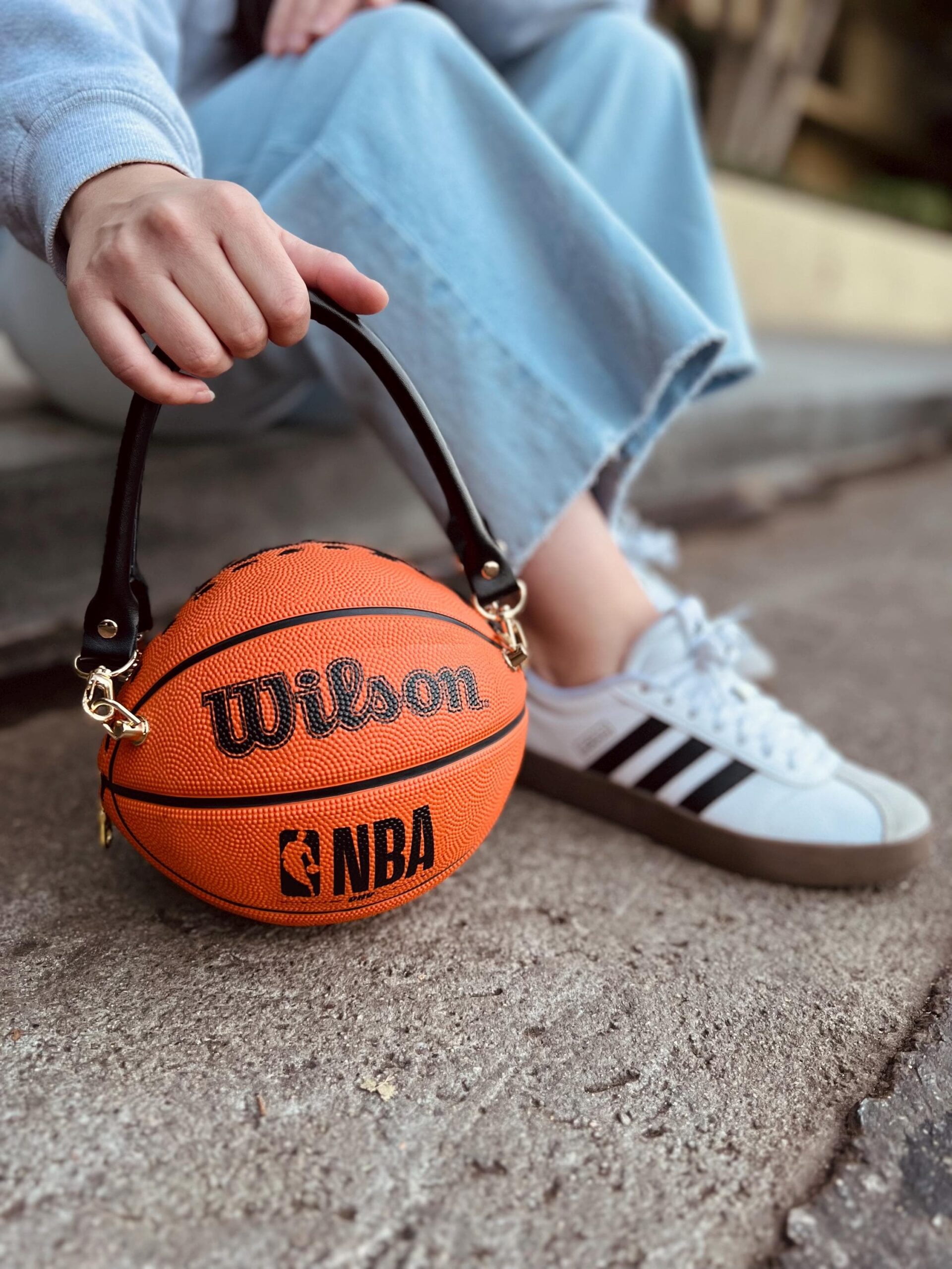 An application scenario or product detail of basketball purse - Image 1