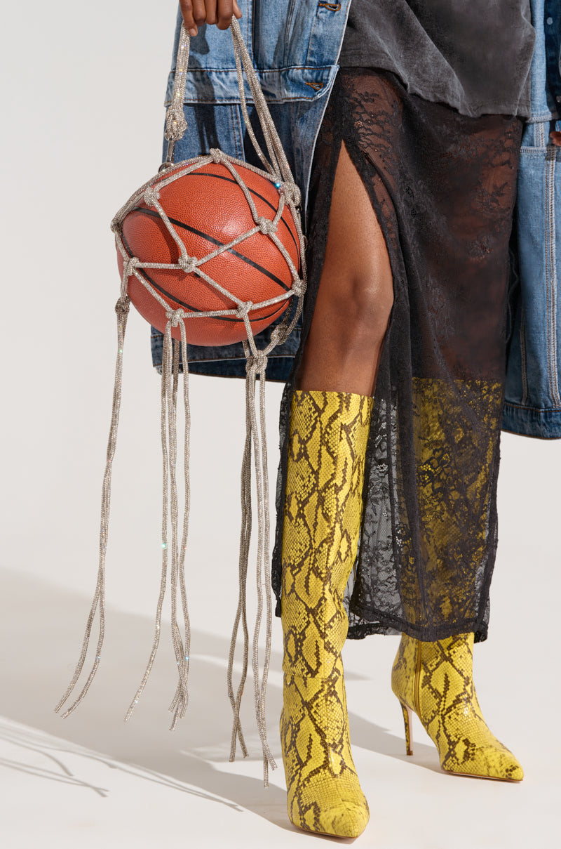An application scenario or product detail of basketball purse - Image 20