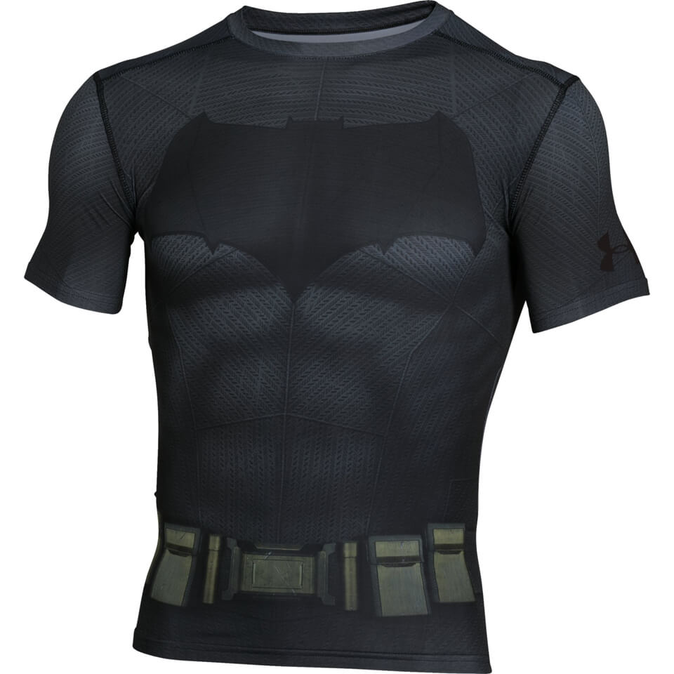 Featured image for the batman compression shirt guide