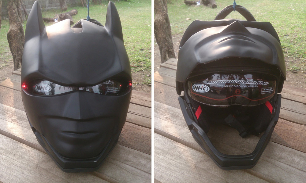 An application scenario or product detail of batman motorcycle helmet - Image 16