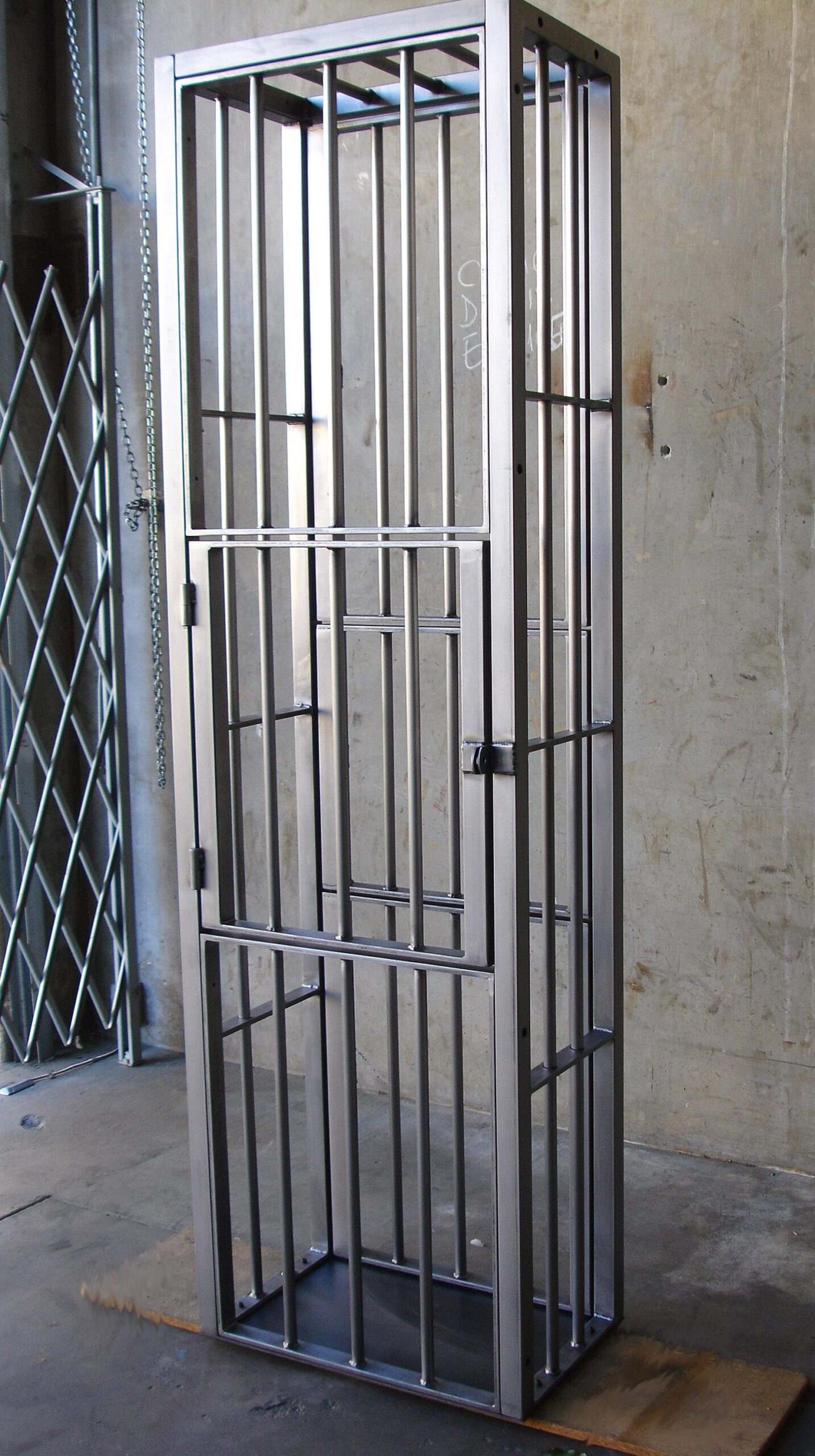 An application scenario or product detail of bdsm cage - Image 15