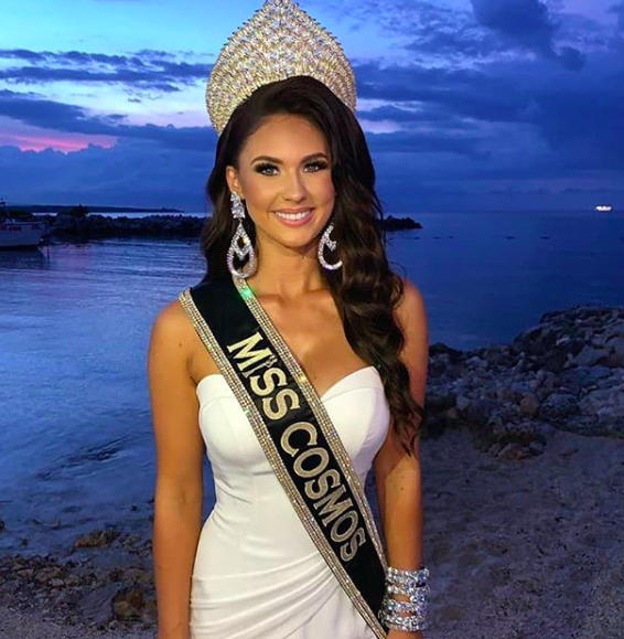 An application scenario or product detail of beauty pageant sash - Image 18