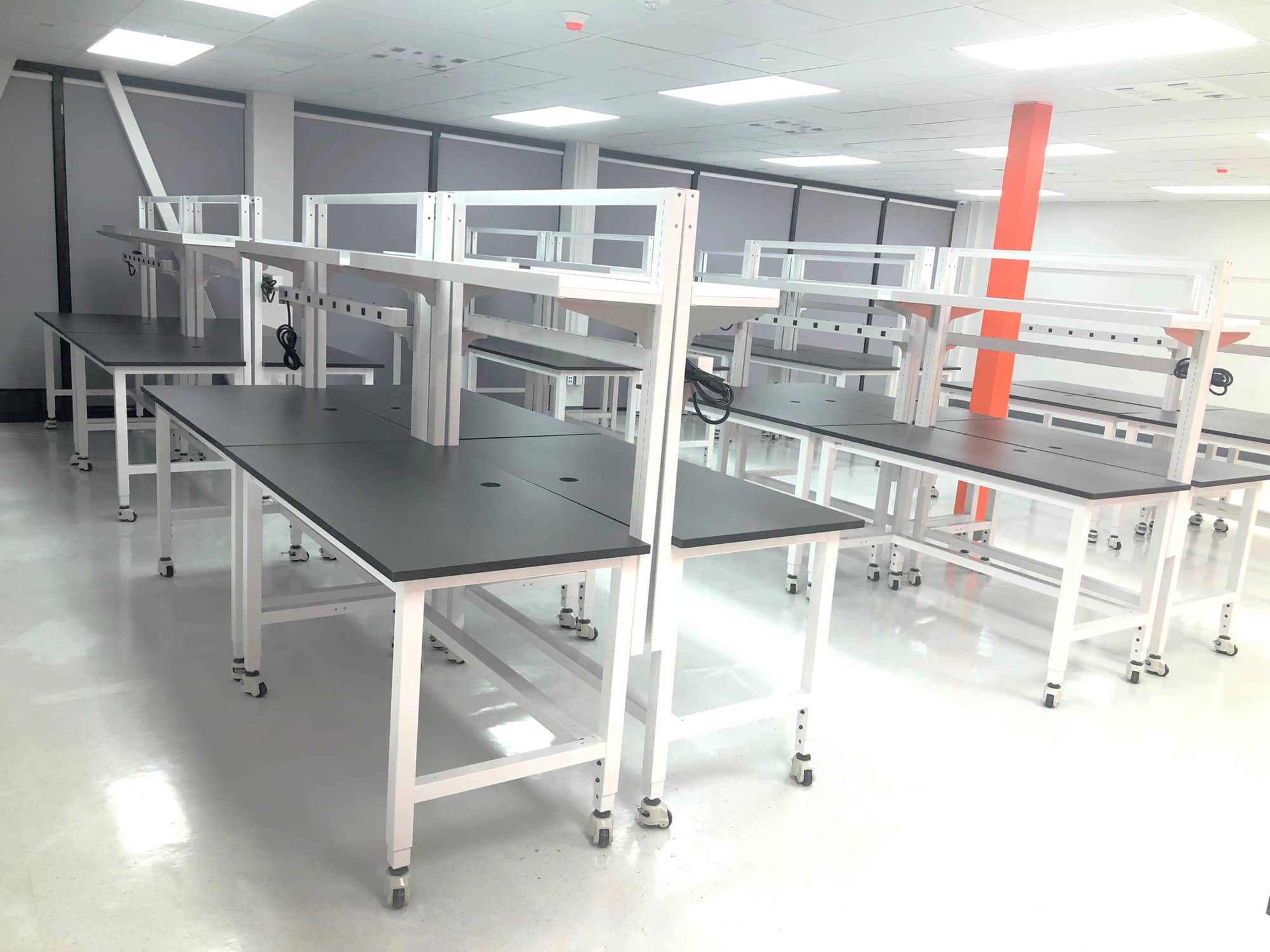 An application scenario or product detail of bench laboratory - Image 1