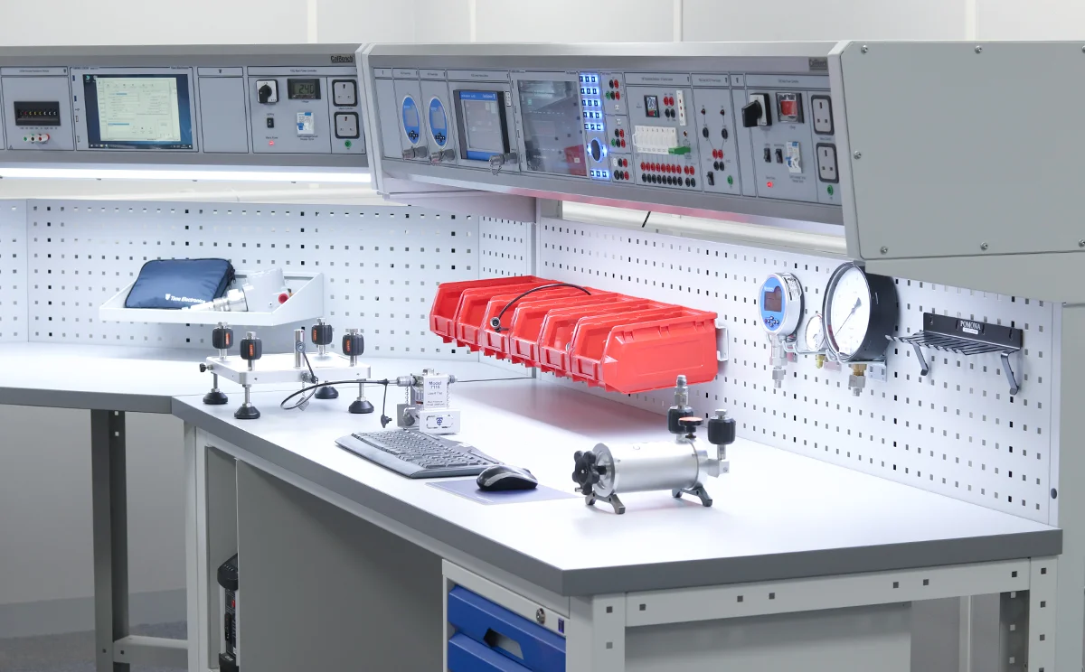 An application scenario or product detail of bench laboratory - Image 14