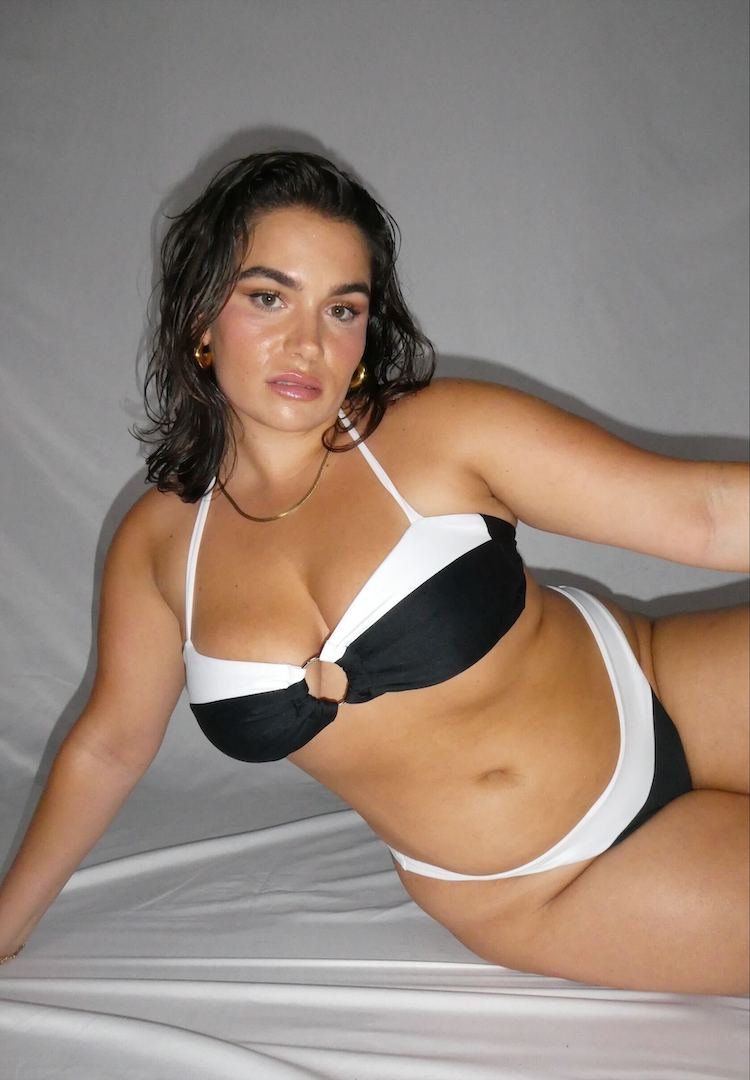 An application scenario or product detail of bikini boobs - Image 5