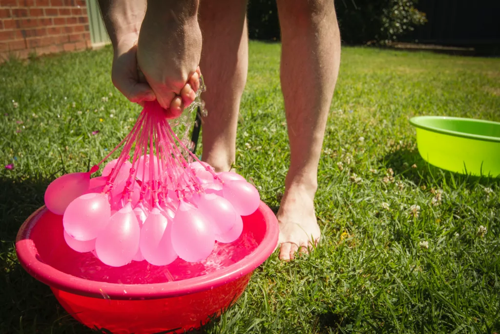 An application scenario or product detail of biodegradable water balloons - Image 12
