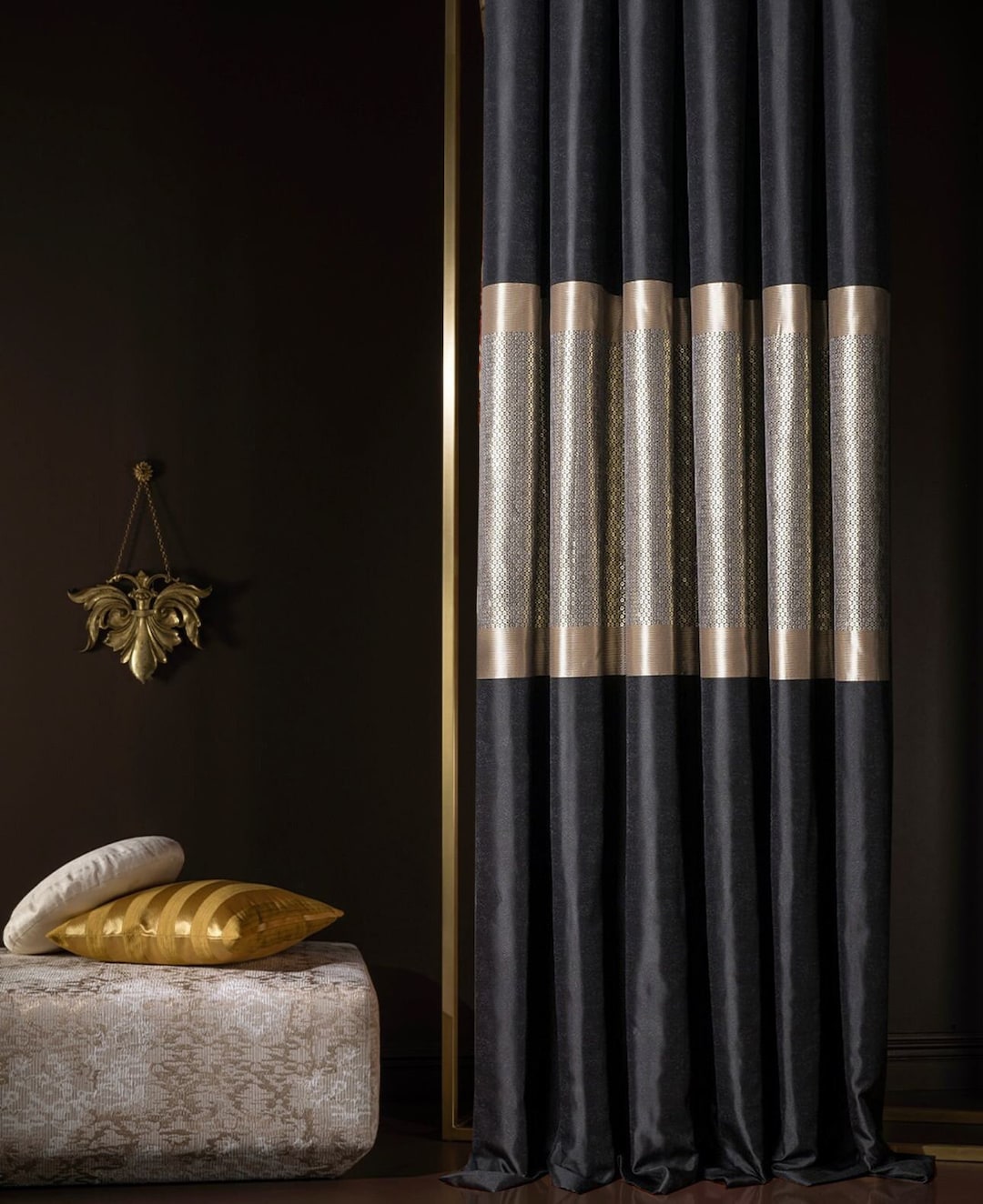 An application scenario or product detail of black and gold curtains - Image 9