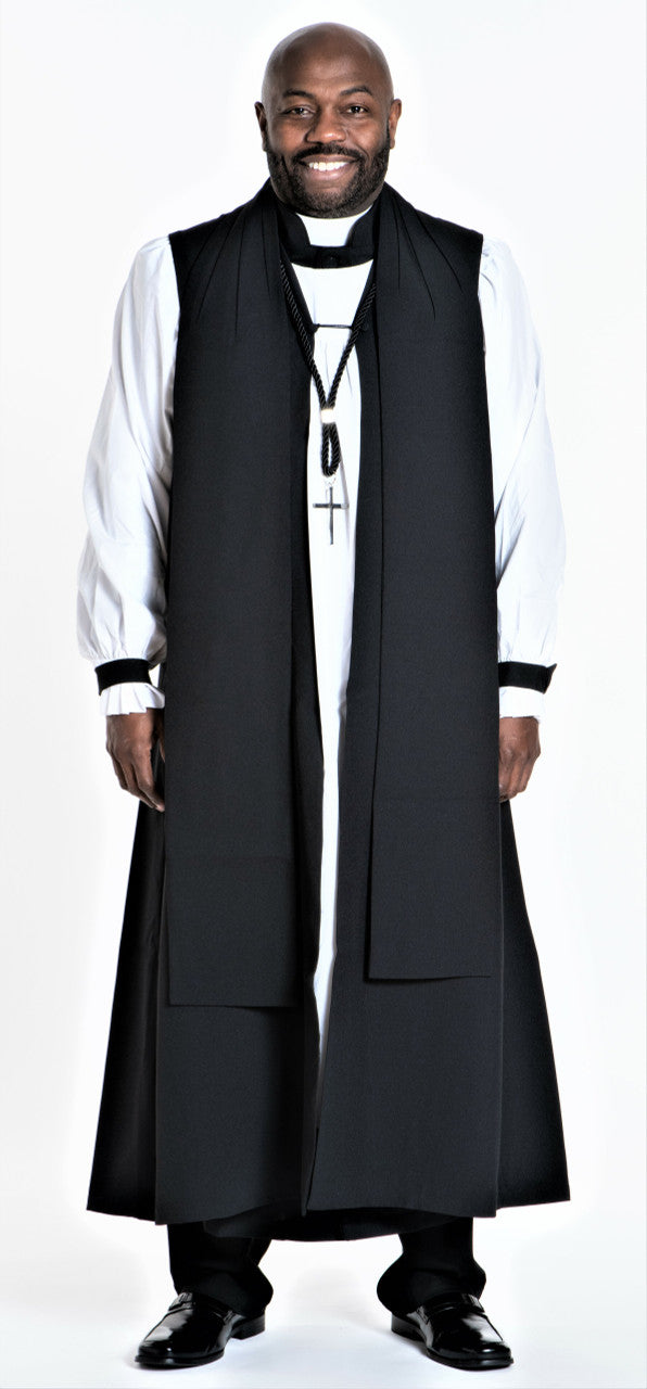 An application scenario or product detail of black cloak vest men - Image 5