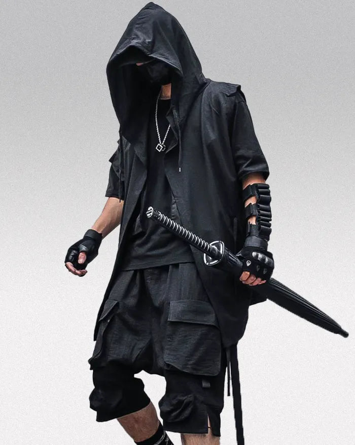 An application scenario or product detail of black cloak vest men - Image 13