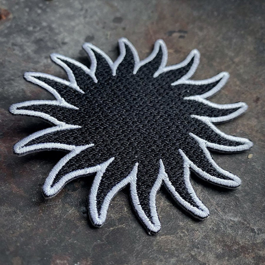 An application scenario or product detail of black sun patch - Image 18