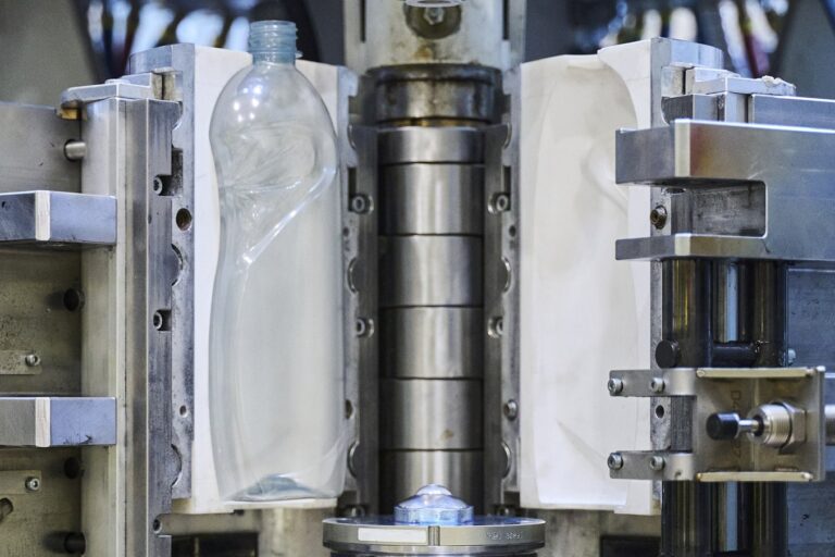 Featured image for the blow molding mold guide