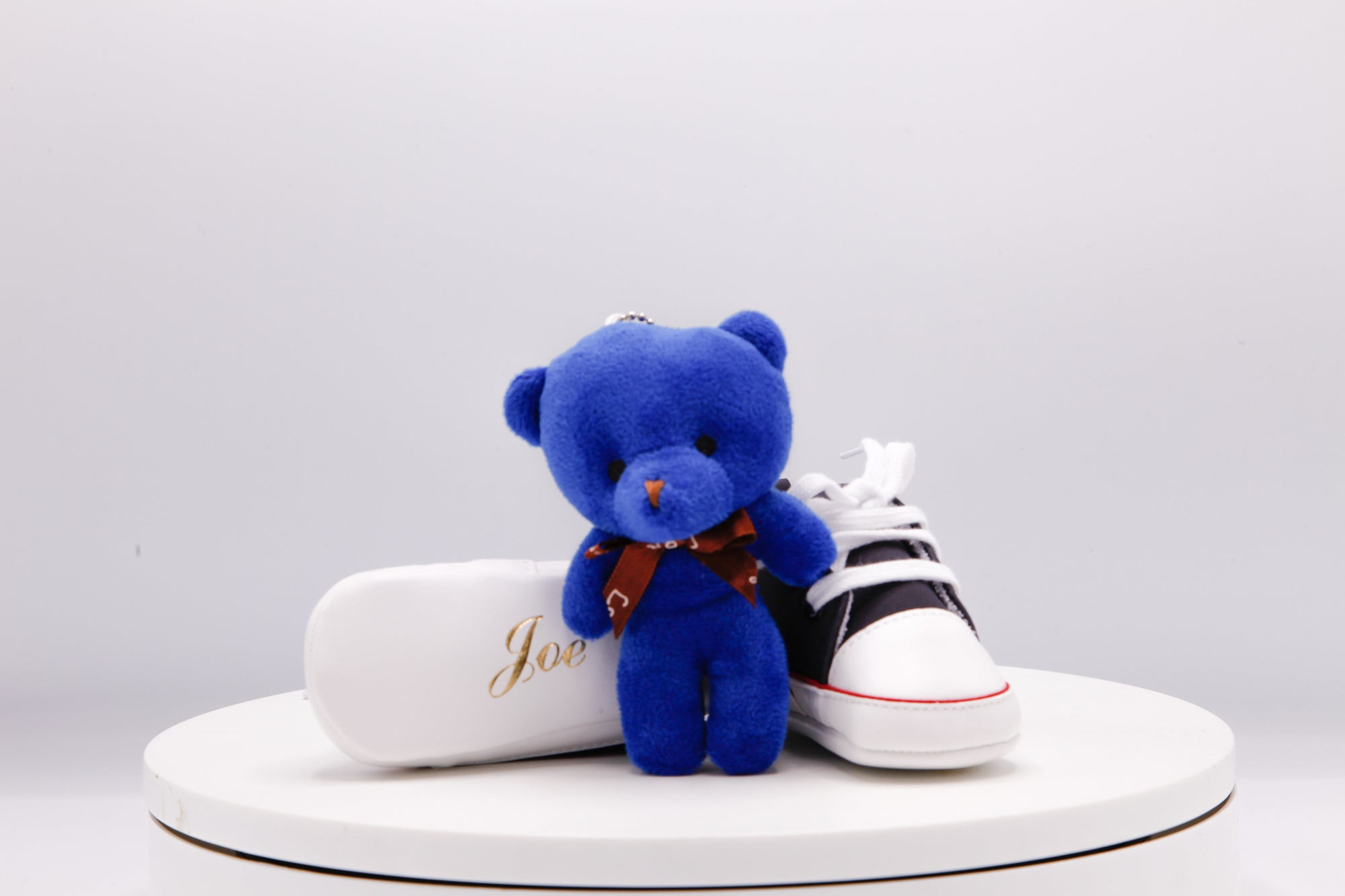 An application scenario or product detail of blue colour teddy - Image 18