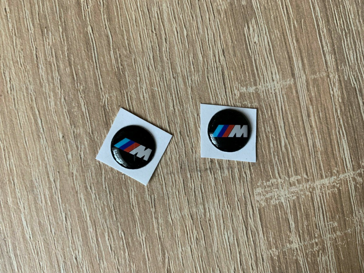 An application scenario or product detail of bmw logo remote sticker 11mm 1mm thick - Image 5